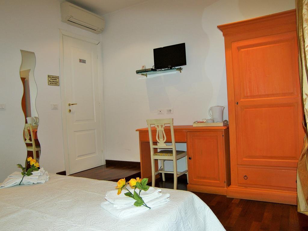 Affittacamere La Stazione 라스페치아 외부 사진